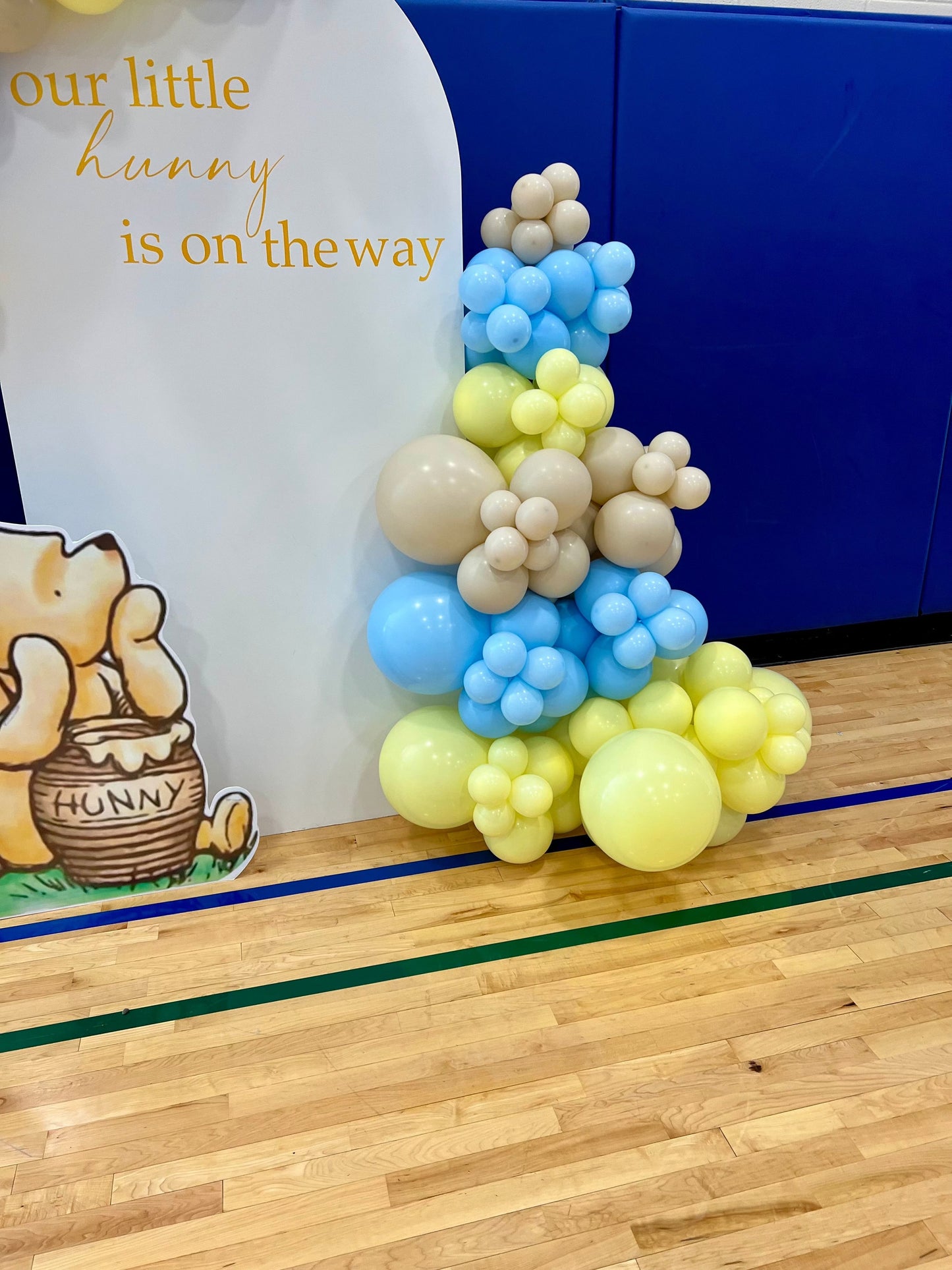 Winnie the Pooh Baby Shower Setup