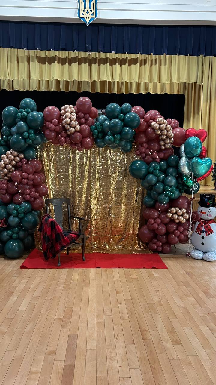 Garland/Cluster Balloon – Custom Designs Starting at $25/ft