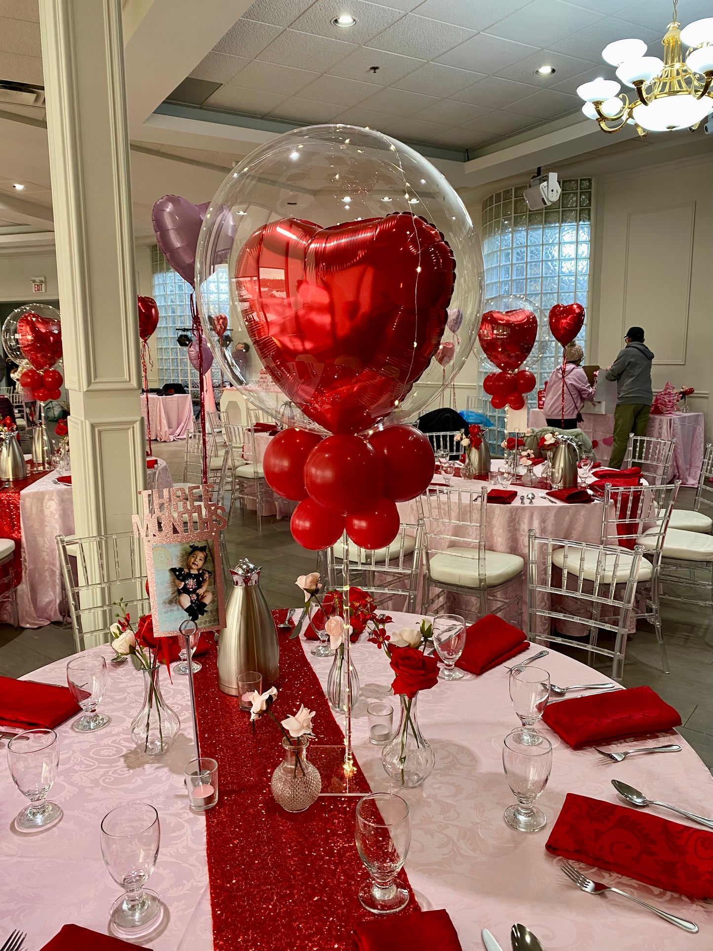 Luxury Bubble Balloon Centerpiece