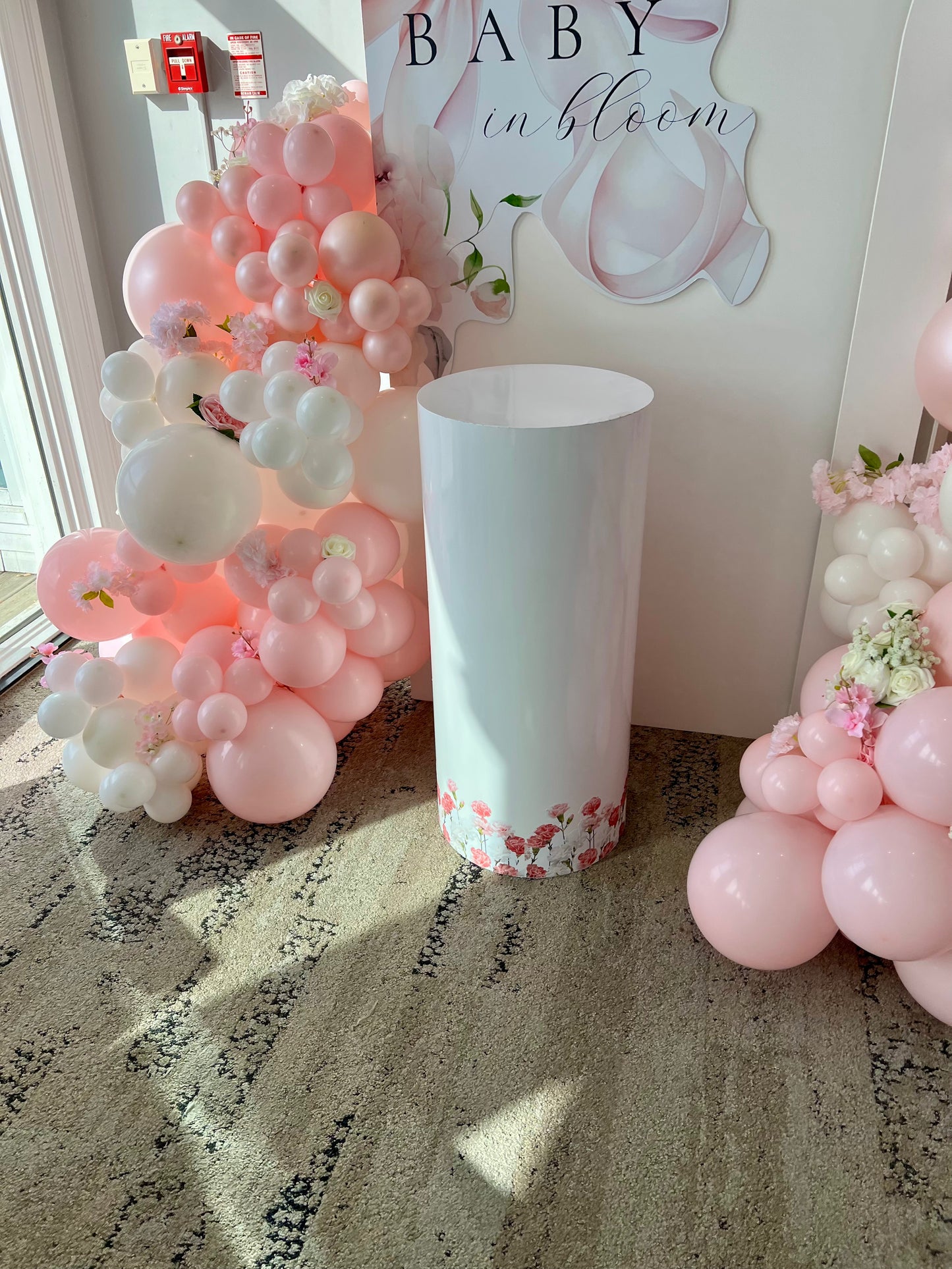 Pearl Bloom Baby Shower Setup